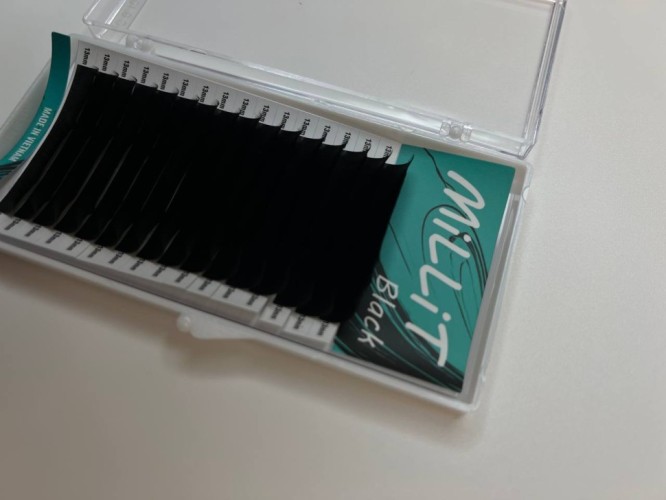 Черные ресницы Millit Fix Price D 0.07 15мм 16 линий